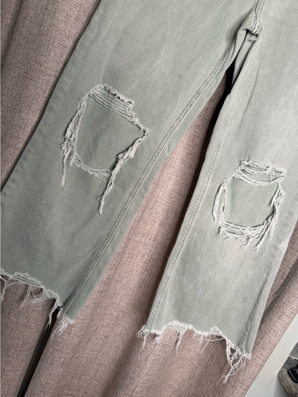 VERVET Los Angeles Sage Green Distressed Wide Leg Crop Jeans Sz 28 V2738 - Picture 3 of 8